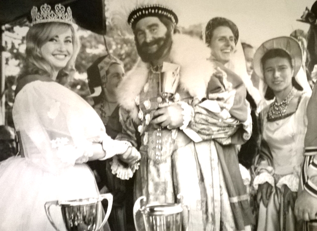 Romford Carnival, Prize giving 1963 Romford Carnival, Prize giving 1963
